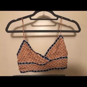 URBAN OUTFITTERS BRALETTE